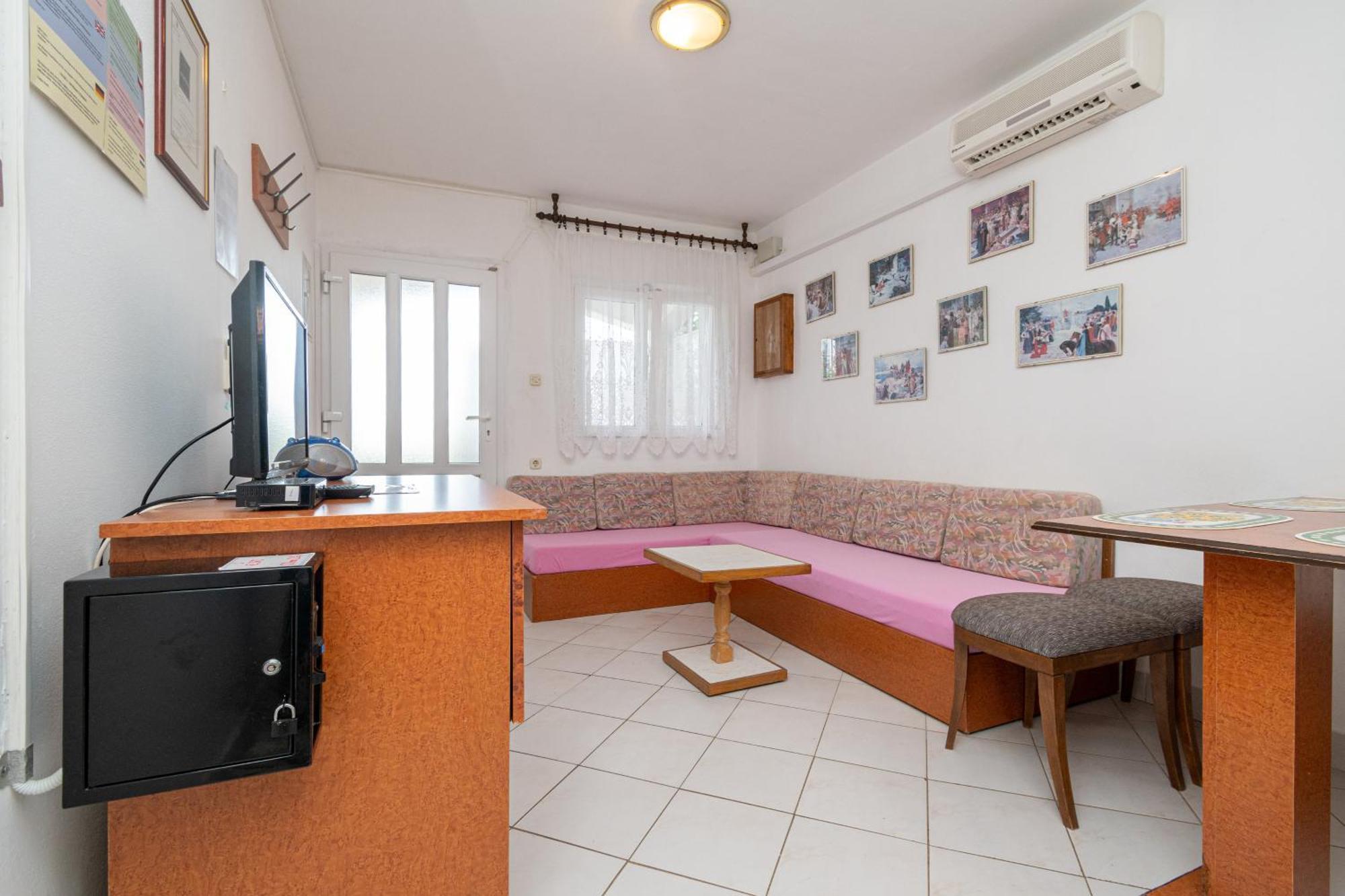 Apartments With A Parking Space Povljana, Pag - 227 Екстер'єр фото